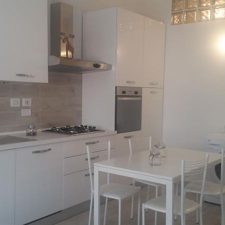 Monica'S Apartment Marina Di Carrara Ngoại thất bức ảnh